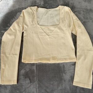 OQQ Cream Long Sleeve Ribbed Cropped Top